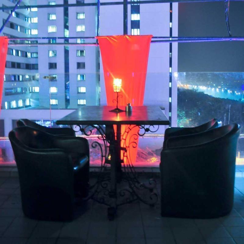 Infiniti Hotel And Spa Indore Bagian luar foto